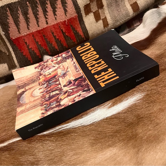 “The Republic” by Plato philosophy classic literature book - Picture 10 of 14